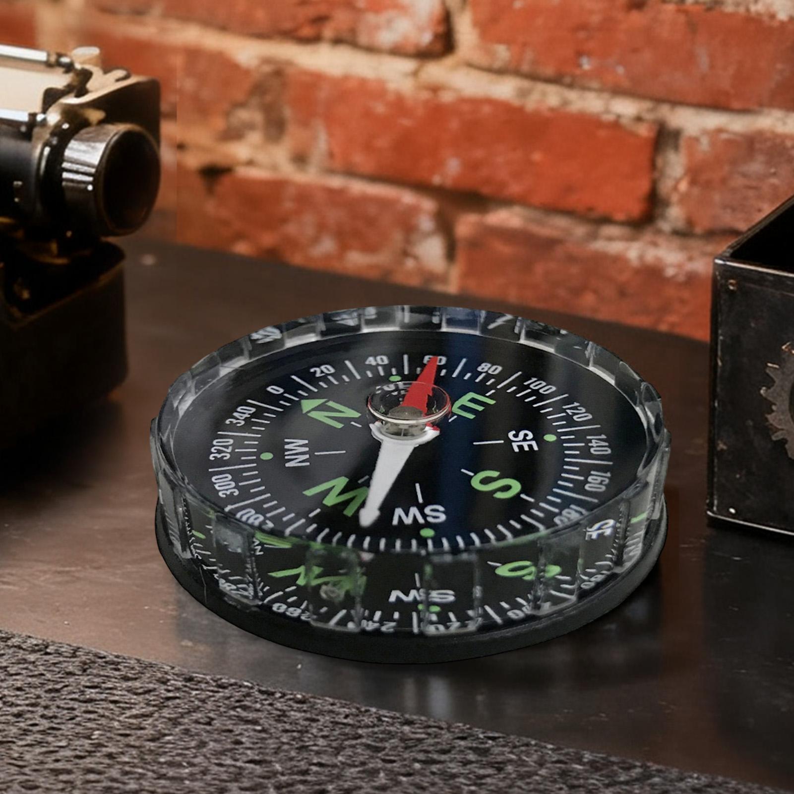 بوصلة للتنزه مقاومة للماء متعد - مراجعة Compass Lensatic وسعره